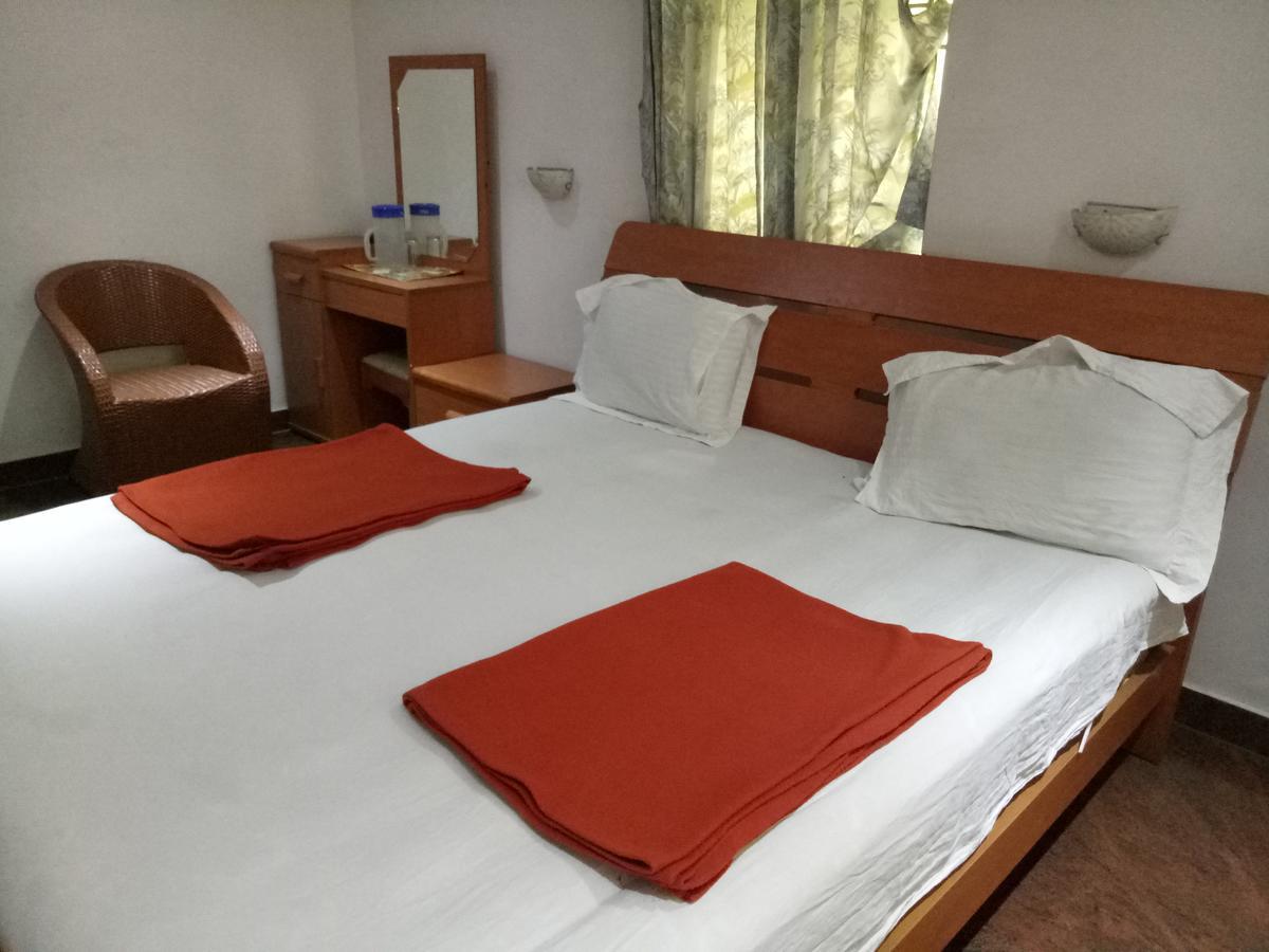 Grand International Hotel Erode Zewnętrze zdjęcie