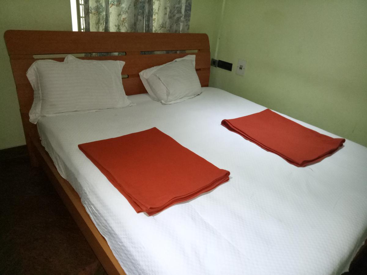 Grand International Hotel Erode Zewnętrze zdjęcie